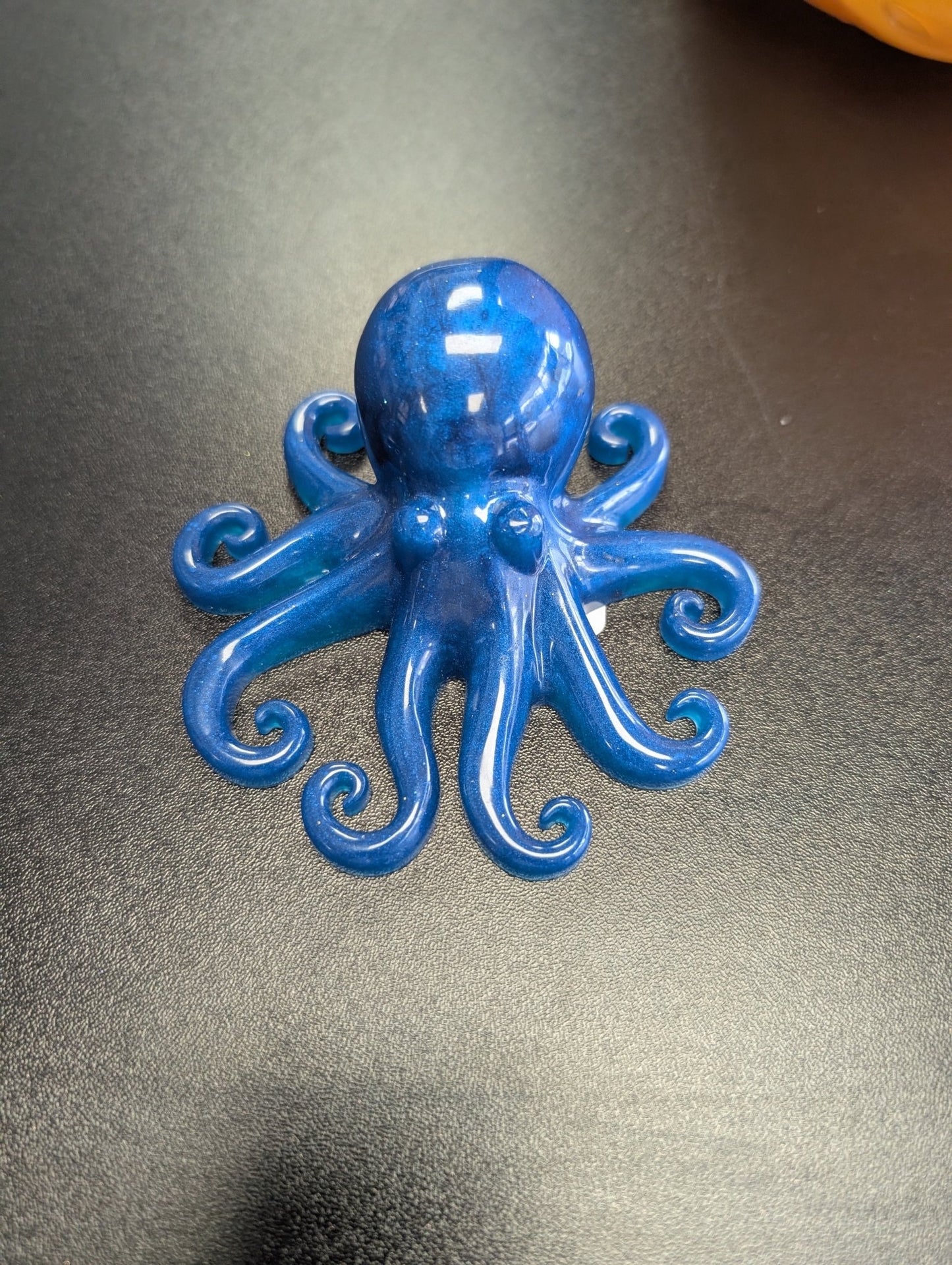 Resin Anamals - Serenity Sparks