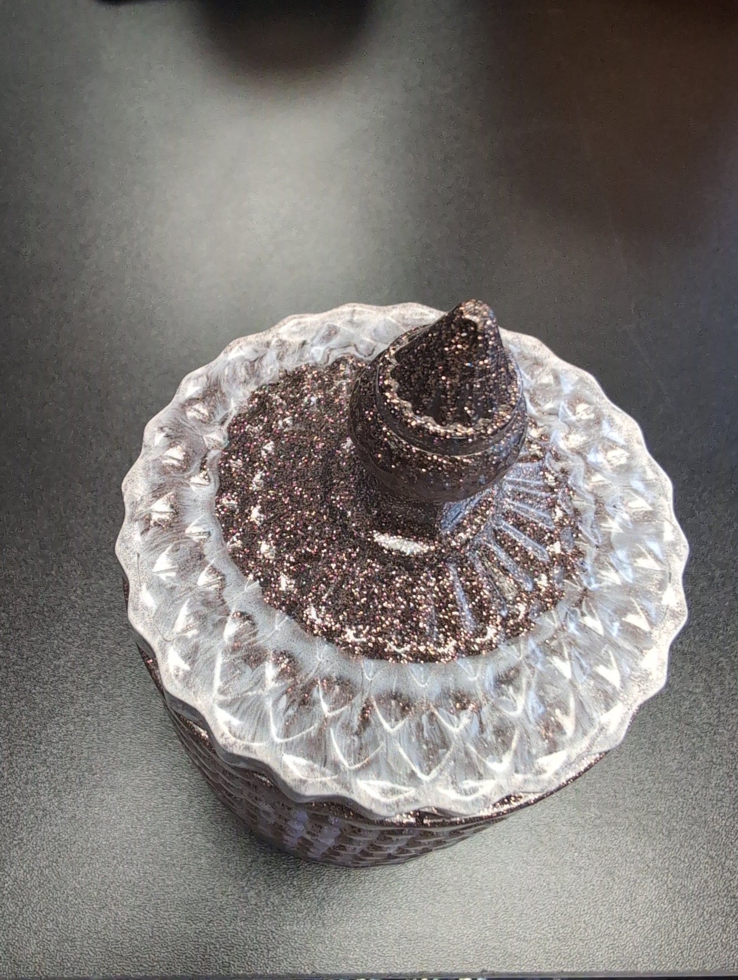 Resin Containers - Serenity Sparks